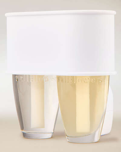 White Scent Switching™ Wallflowers Duo Plug