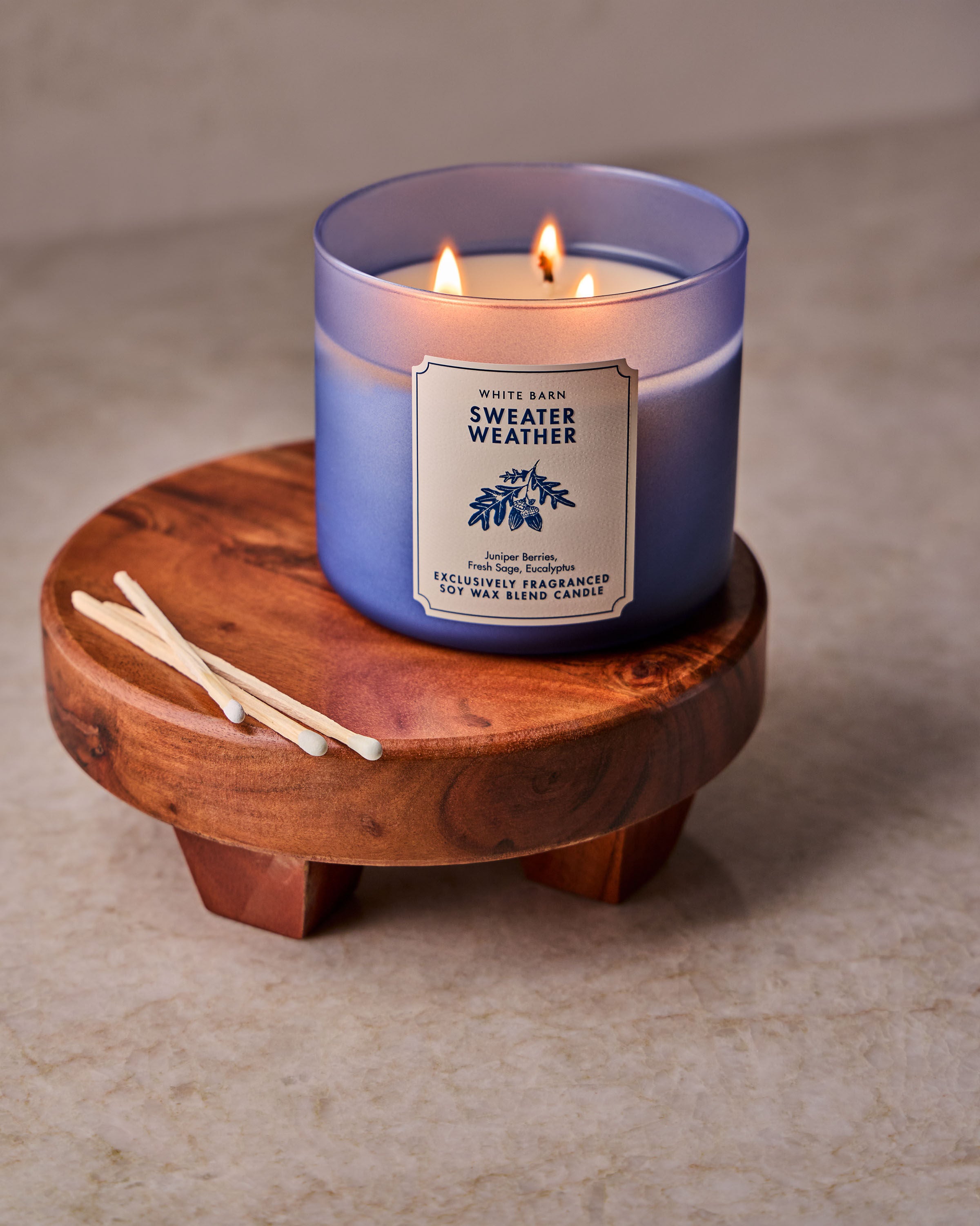 Bath & Body Works Sweater Weather Candle - Thumbnail 3