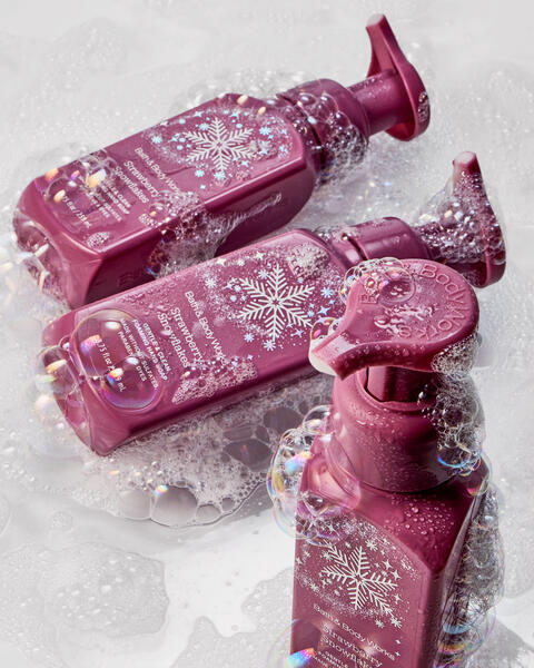 Strawberry Snowflakes Gentle & Clean Foaming Hand Soap