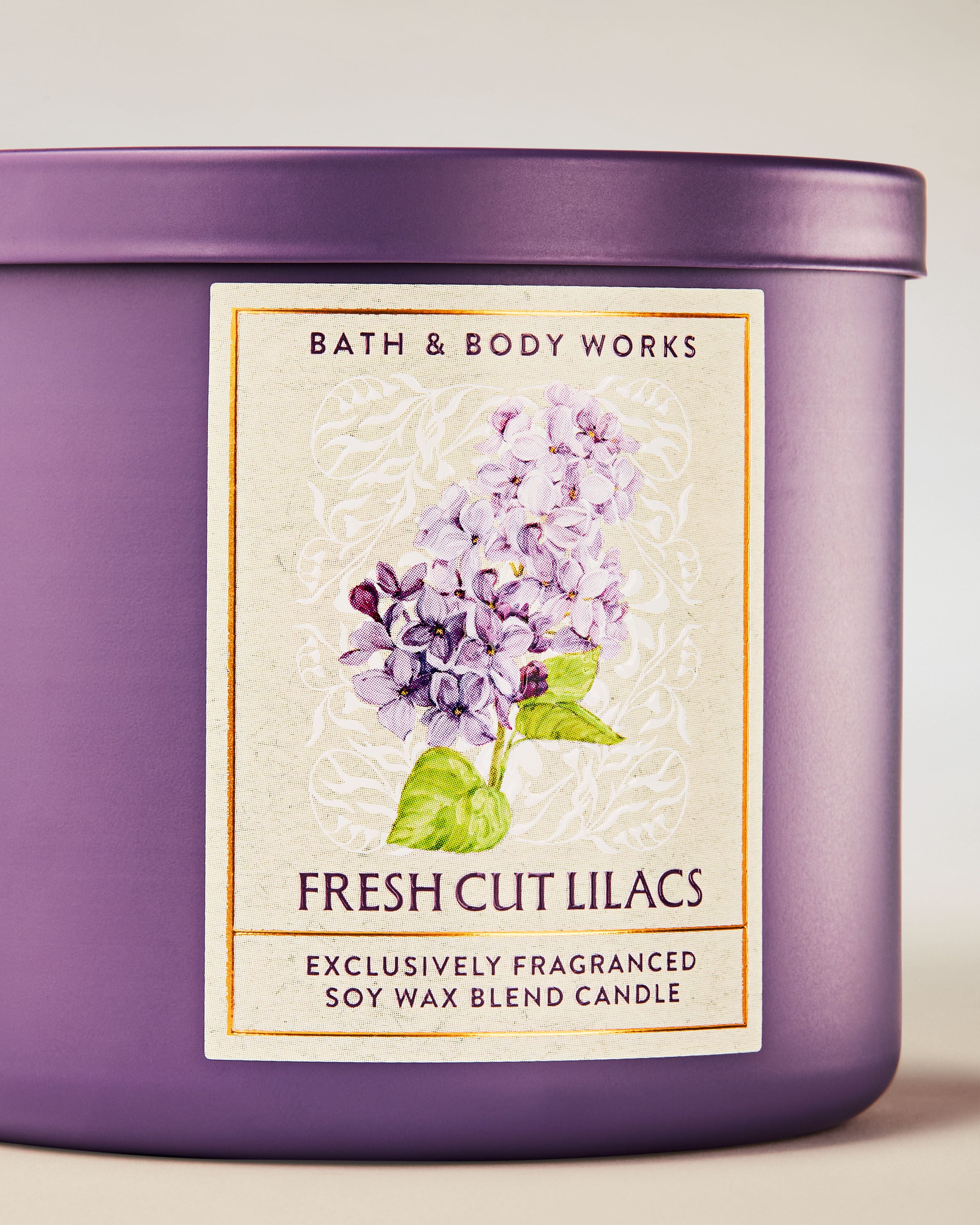 Bath & Body Works Candle - Thumbnail 3
