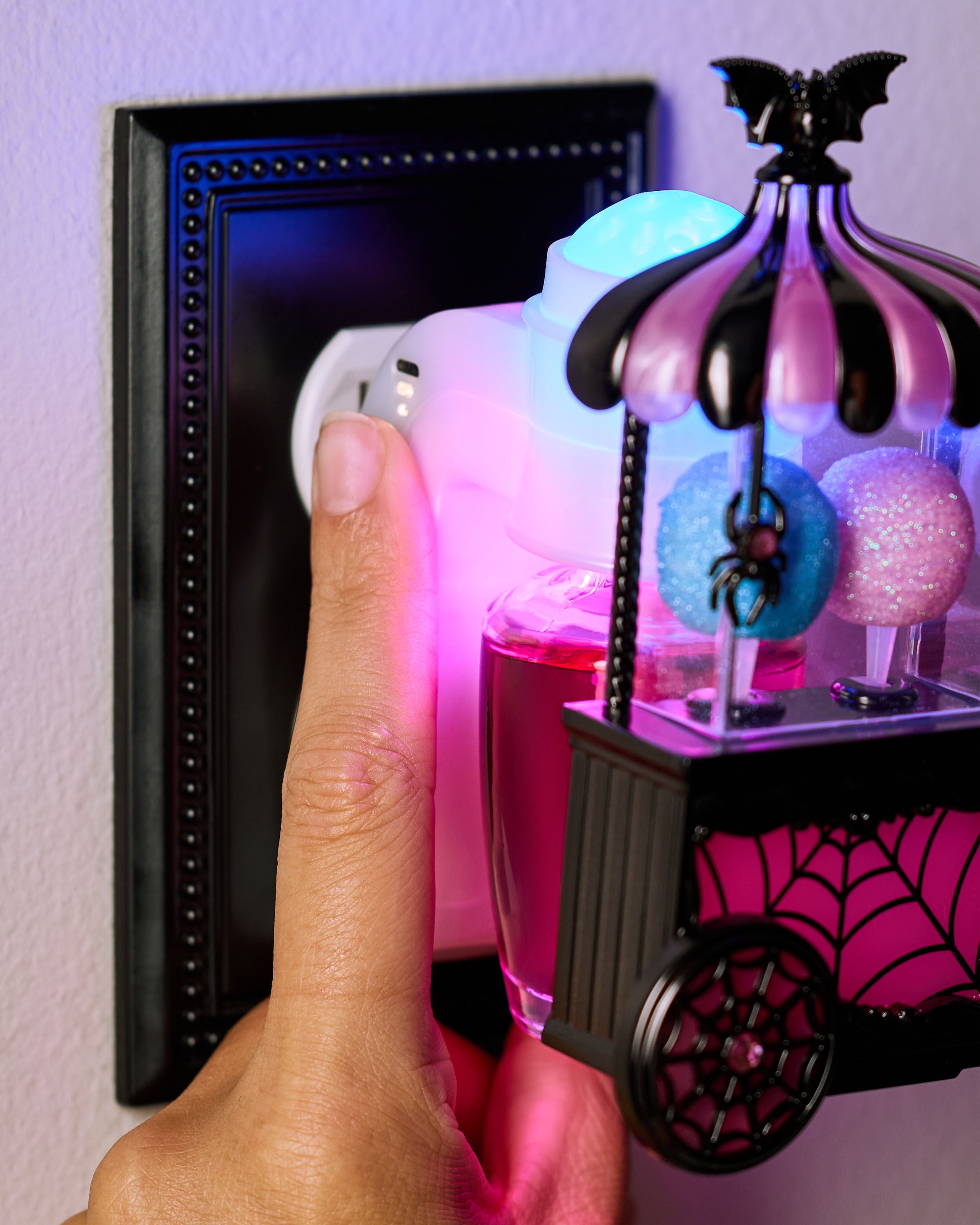 Cotton Candy Cart Nightlight Wallflowers Fragrance Plug | Bath