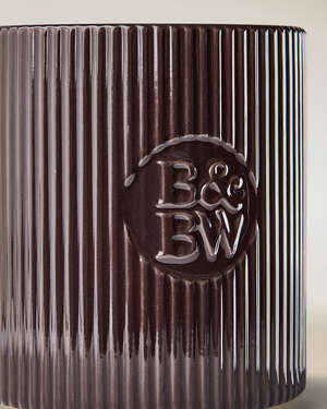 Rose & Oud Single Wick Candle