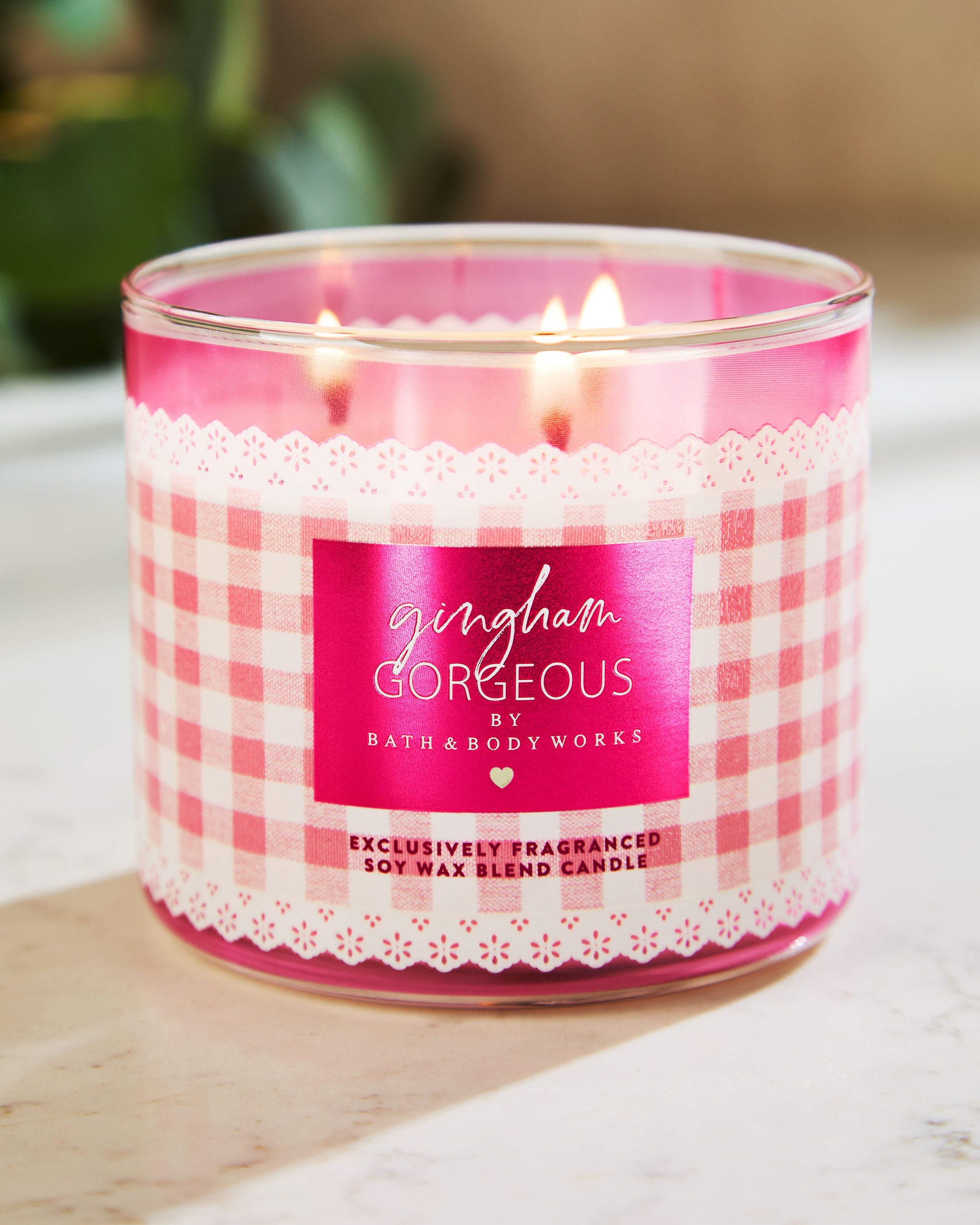 Bath & Body Works Gingham Candle - Thumbnail 2