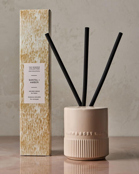 Cream Reed Vessel