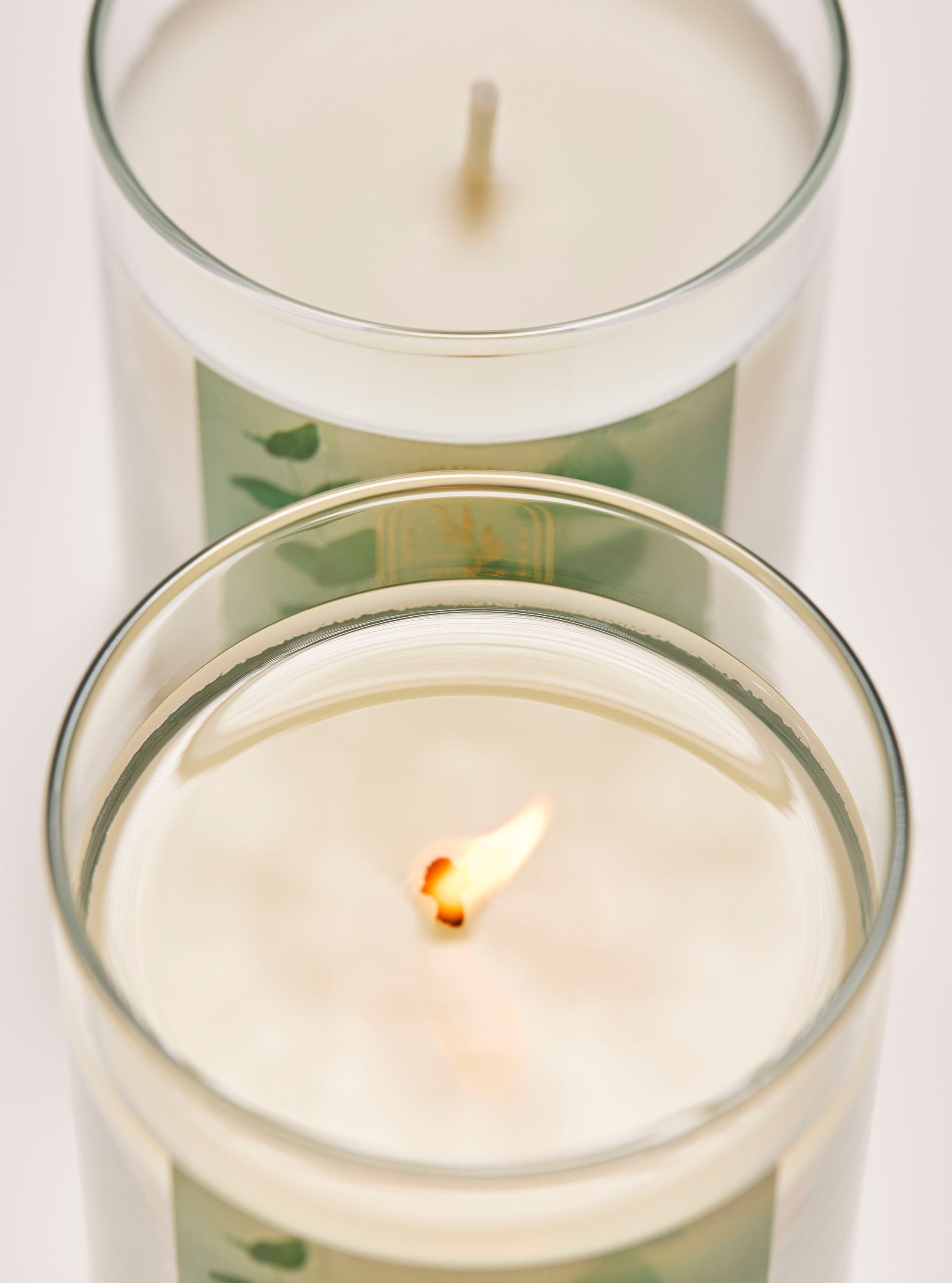 White Barn Eucalyptus Spearmint Candle - Thumbnail 5