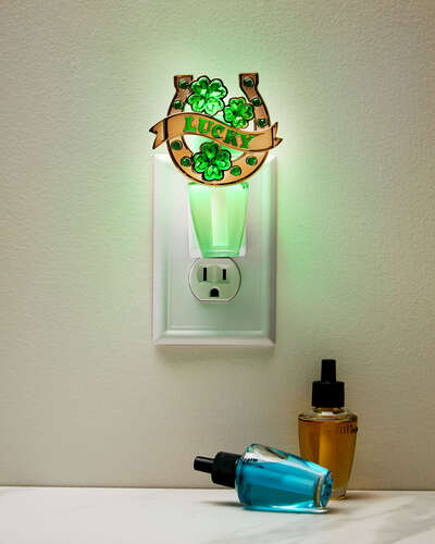 Horseshoe Scent Control&trade; Nightlight Wallflowers Fragrance Plug