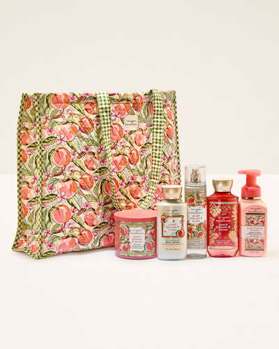 Vera Bradley Exclusive Tote Gift Bag Set