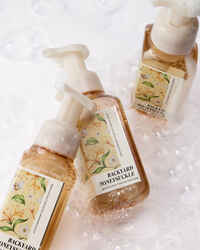 Backyard Honeysuckle Gentle & Clean Foaming Hand Soap