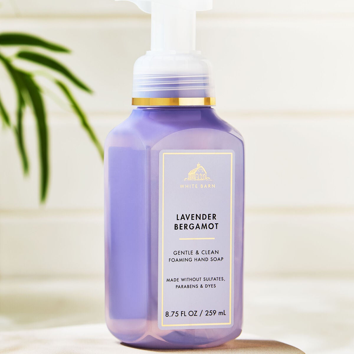 Мыло-пенка для рук Bath & Body Works Lavender Bergamot Gentle & Clean Foaming Hand Soap — фото 6