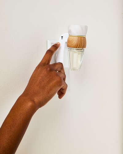 Marble Hourglass Scent Control&trade; Wallflowers Fragrance Plug