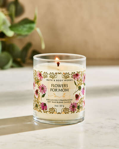 Flowers For Mom Signature Single Wick Candle