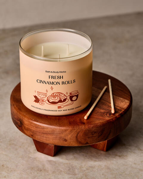 Fresh Cinnamon Rolls 3-Wick Candle