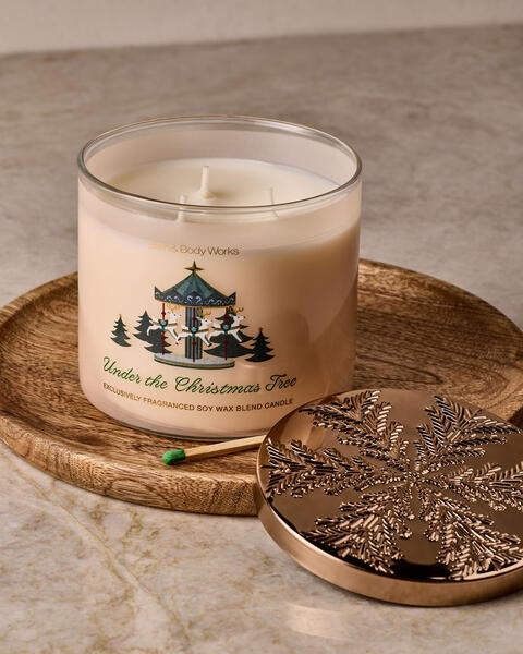Under The Christmas Tree 3-Wick Candle
