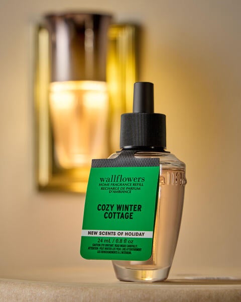 Cozy Winter Cottage Wallflowers Fragrance Refill