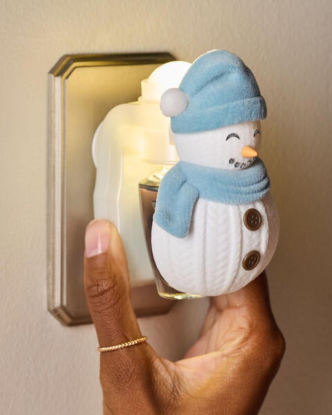Knit Snowman Nightlight Wallflowers Fragrance Plug