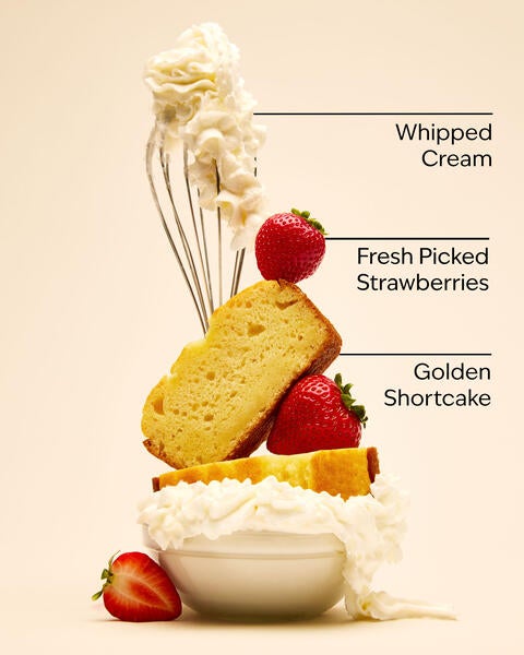 Strawberry Pound Cake Single Wick Candle