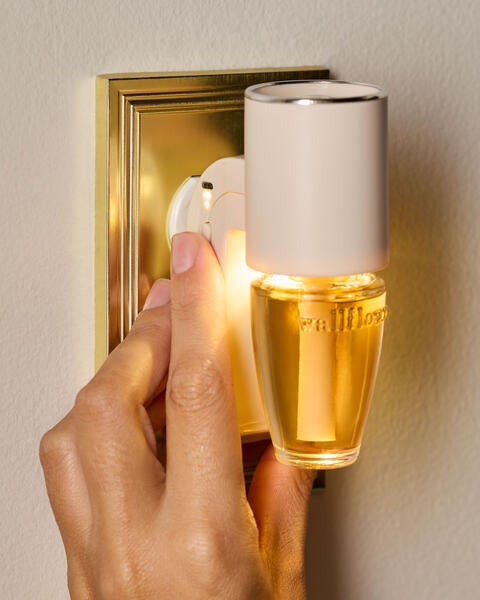Cream Cylinder Scent Control&trade; Nightlight Wallflowers Fragrance Plug