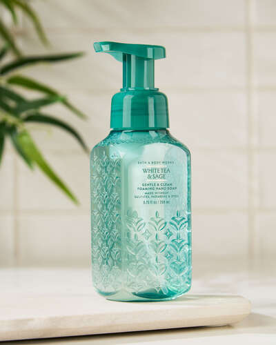 White Tea & Sage Gentle & Clean Foaming Hand Soap