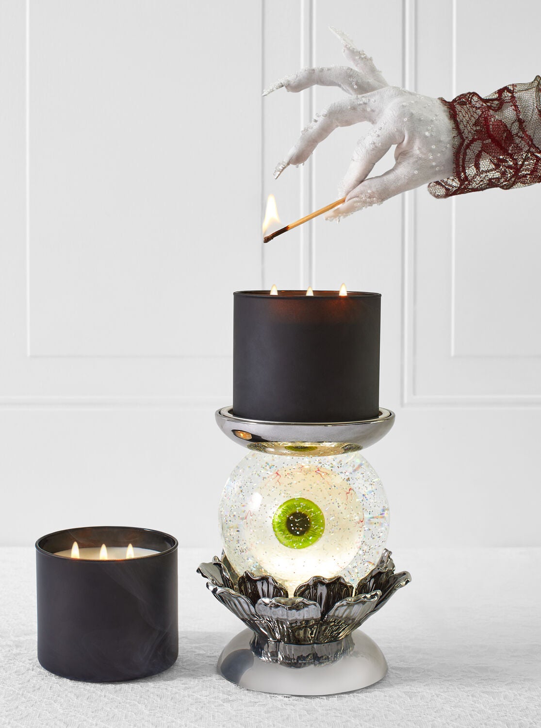 Bath & Body works Christmas globe 2022