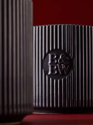 Mahogany Teakwood Intense 3-Wick Candle