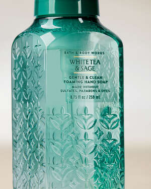 White Tea & Sage Gentle & Clean Foaming Hand Soap