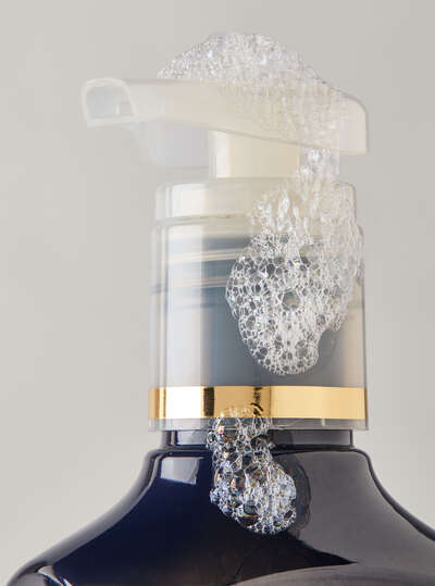 Mahogany Teakwood Cleansing Gel Hand Soap