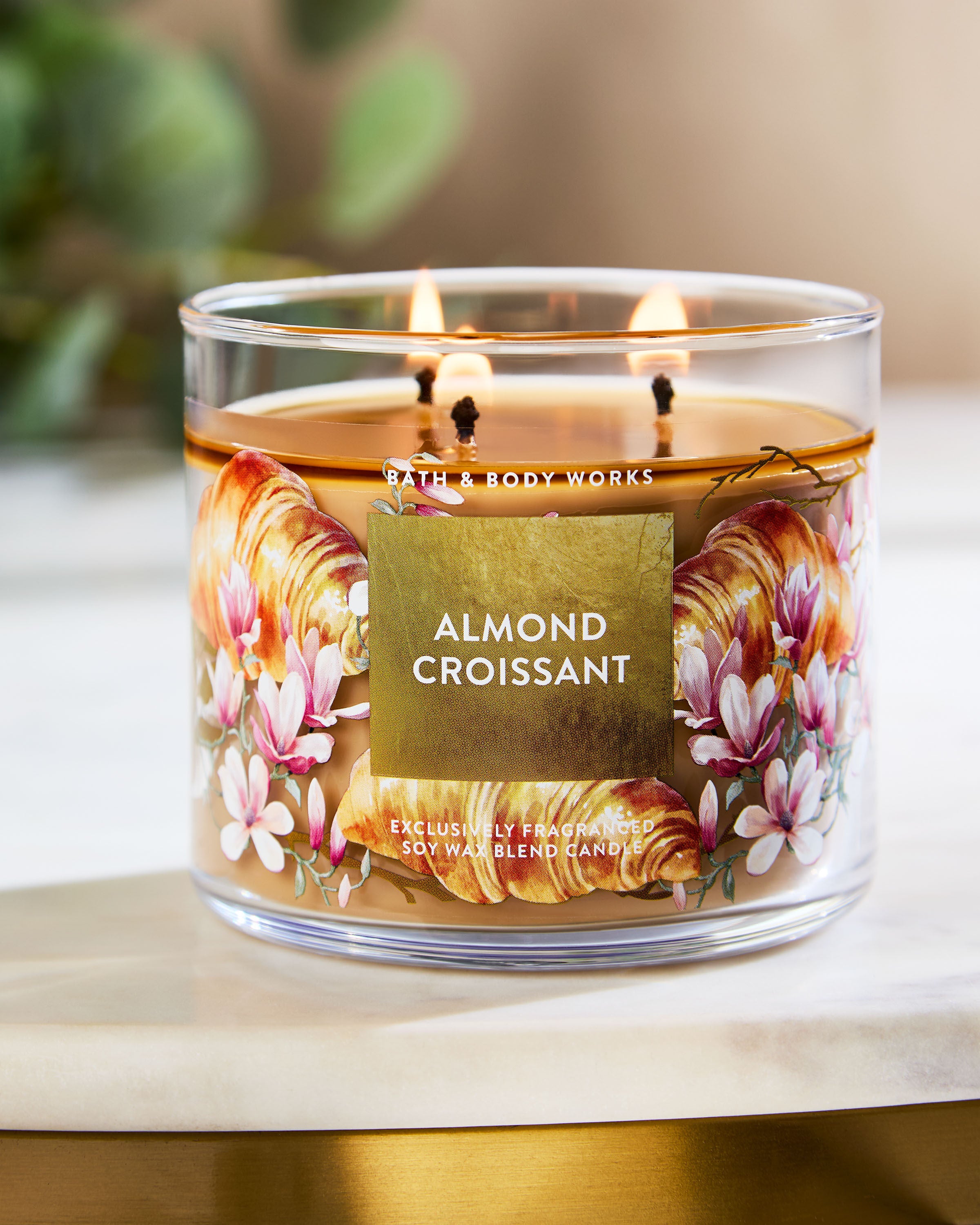 Almond Croissant 3-Wick Candle | Bath & Body Works