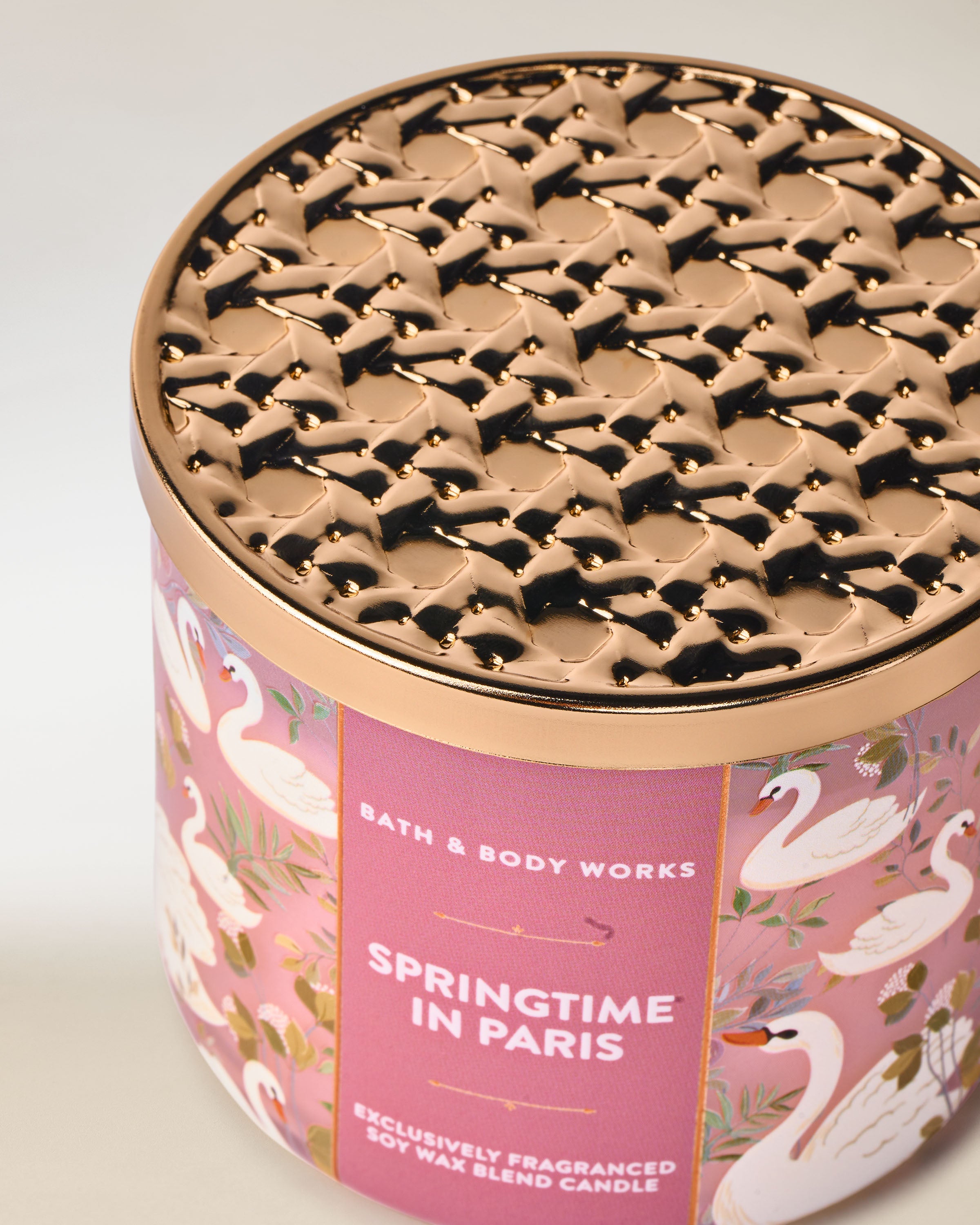 Springtime In Paris 3-Wick Candle