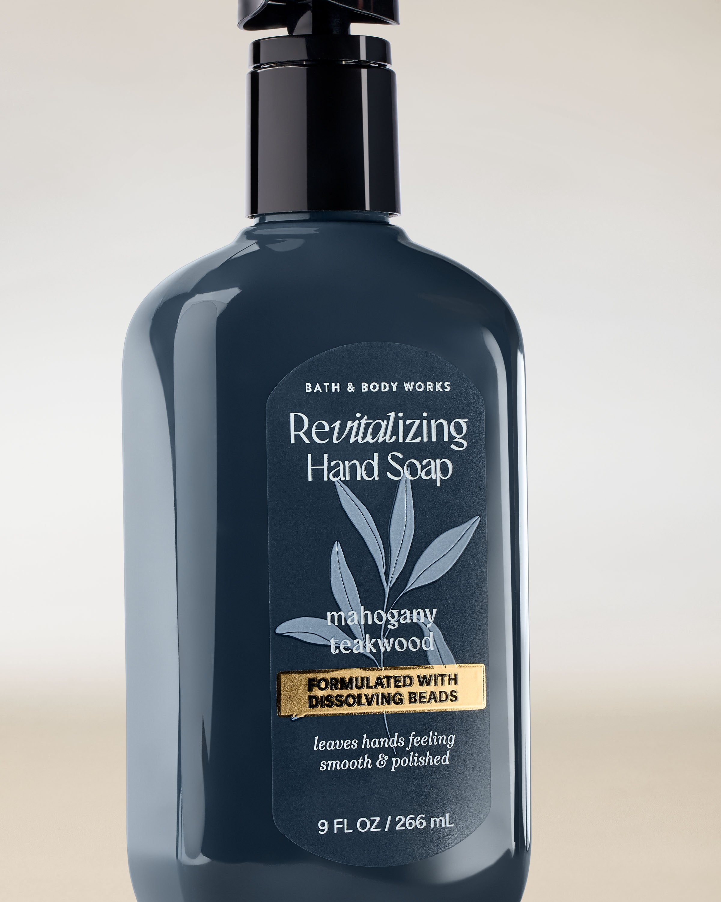 Mahogany Teakwood Revitalizing Gel Hand Soap