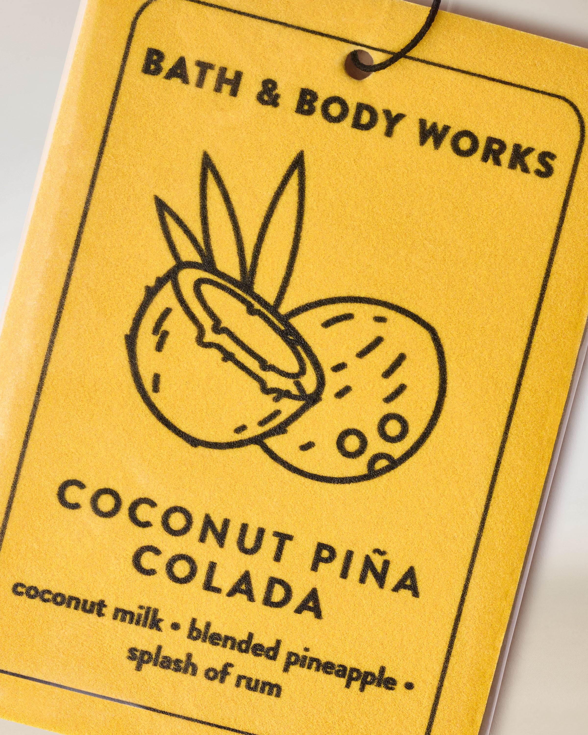 Coconut Piña Colada Hanging Fragrance Diffuser