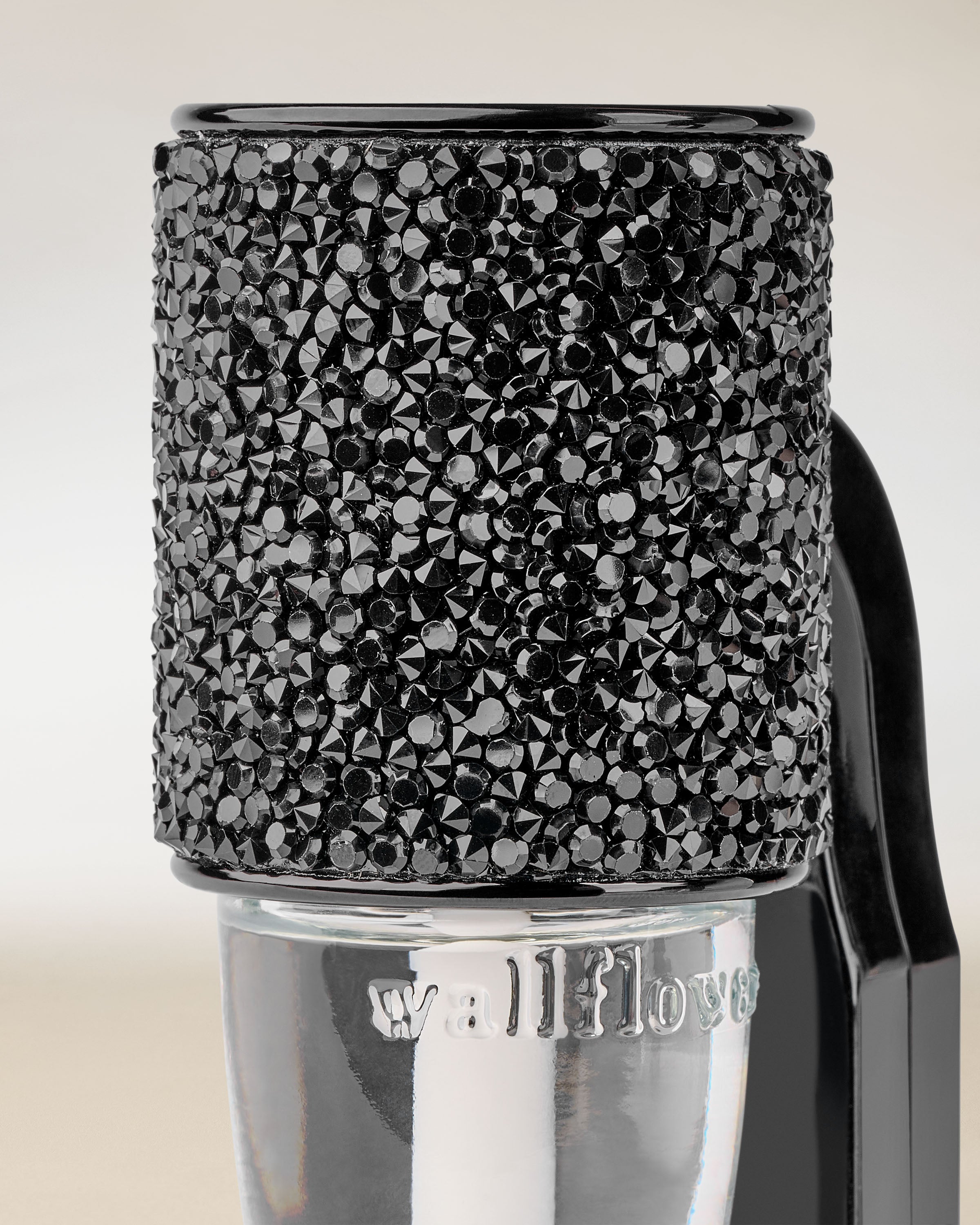 Black Sparkle Scent Control™ Wallflowers Fragrance Plug