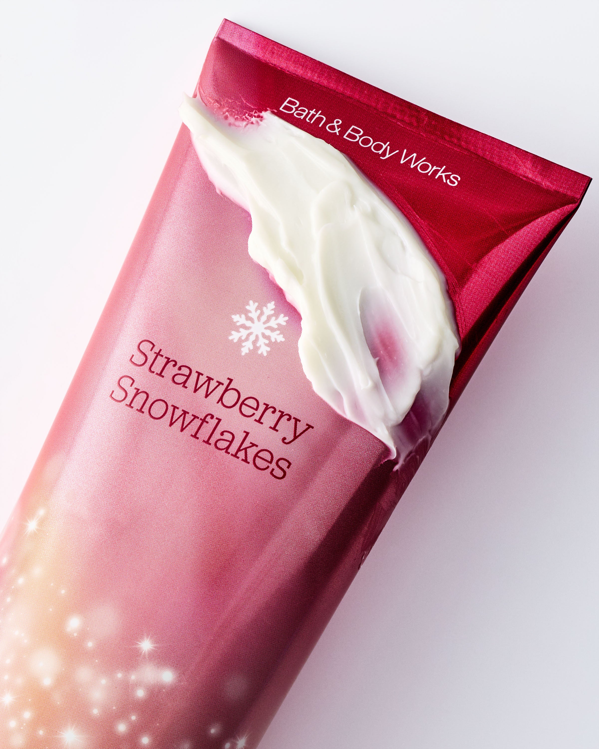 Strawberry Snowflakes Ultimate Hydration Body Cream
