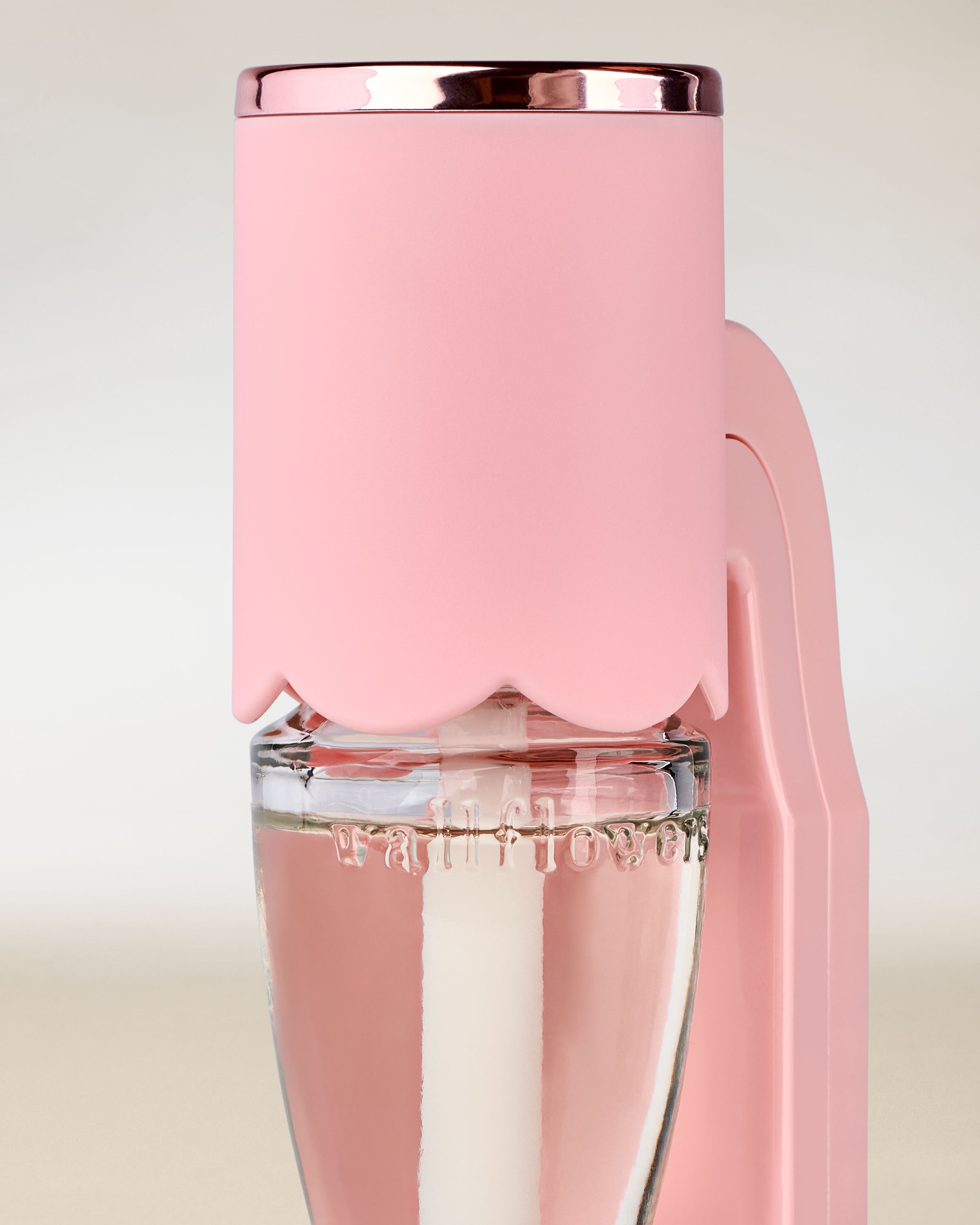 Pink Scalloped Scent Control™ Wallflowers Fragrance Plug