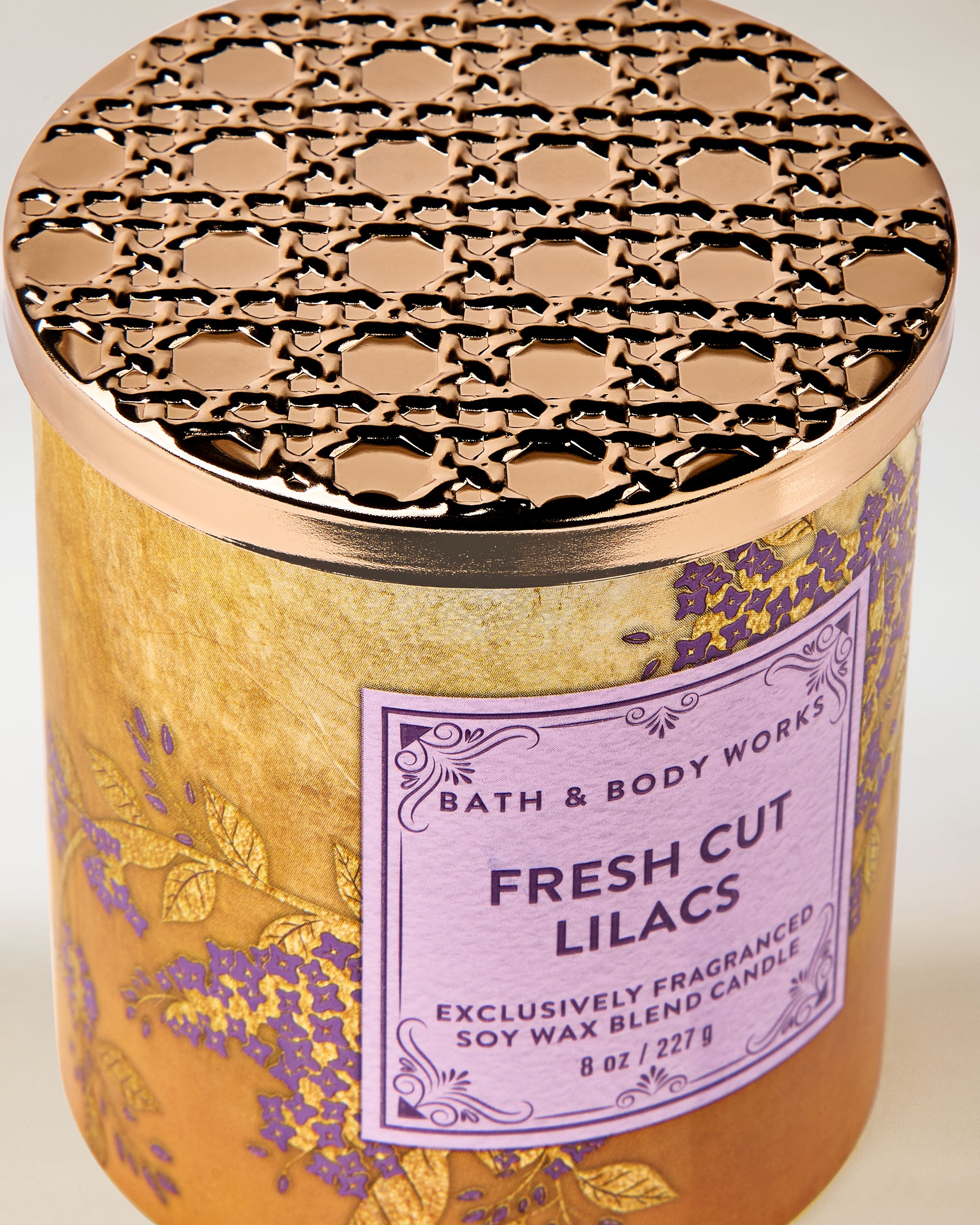 Fresh Cut Lilacs Single Wick Candle
