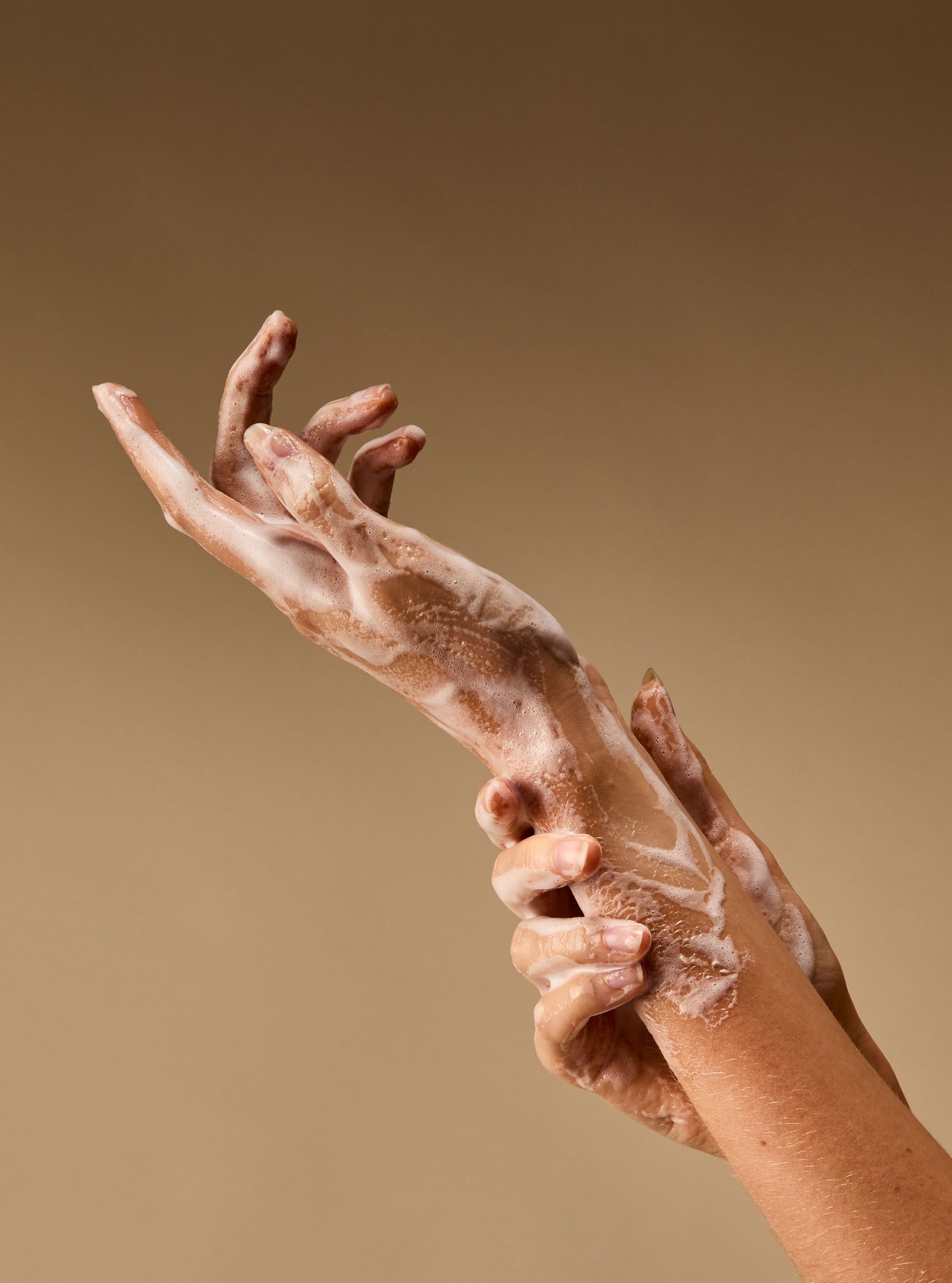 Covered In Roses Gentle & Clean Foaming Hand Soap