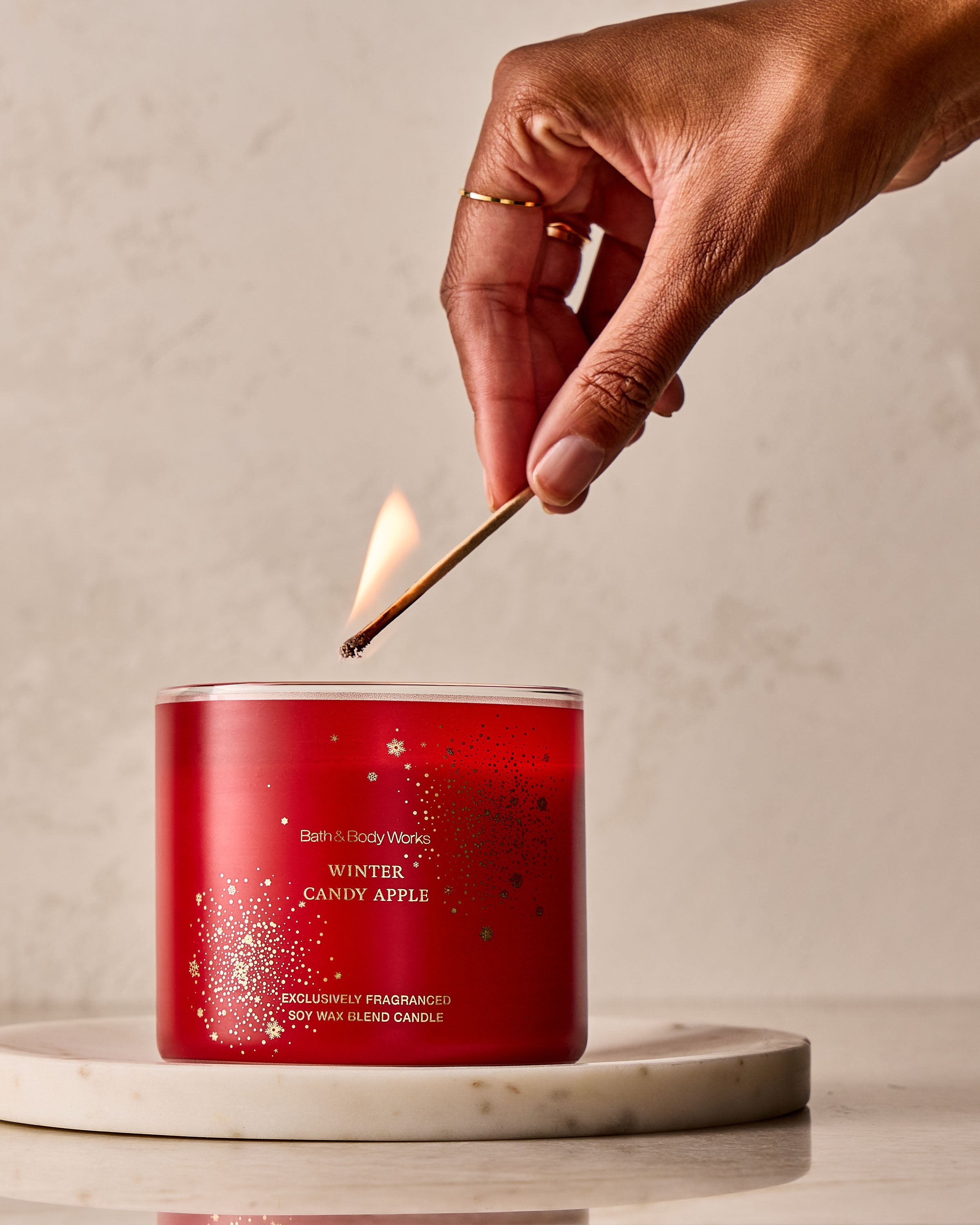 Winter Candy Apple 3-Wick Candle