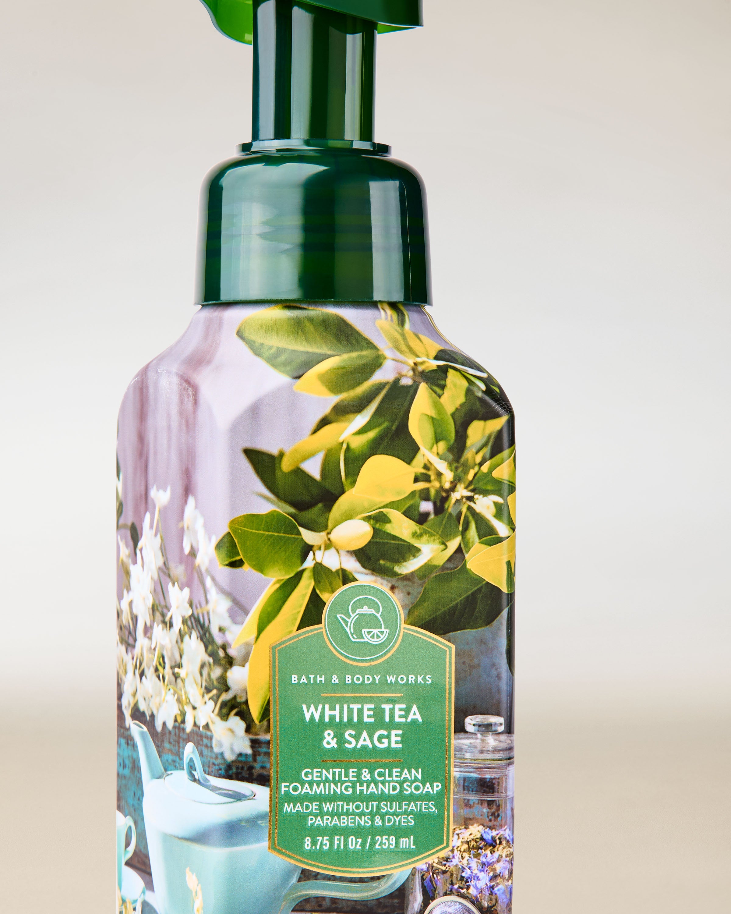 White Tea & Sage Gentle & Clean Foaming Hand Soap