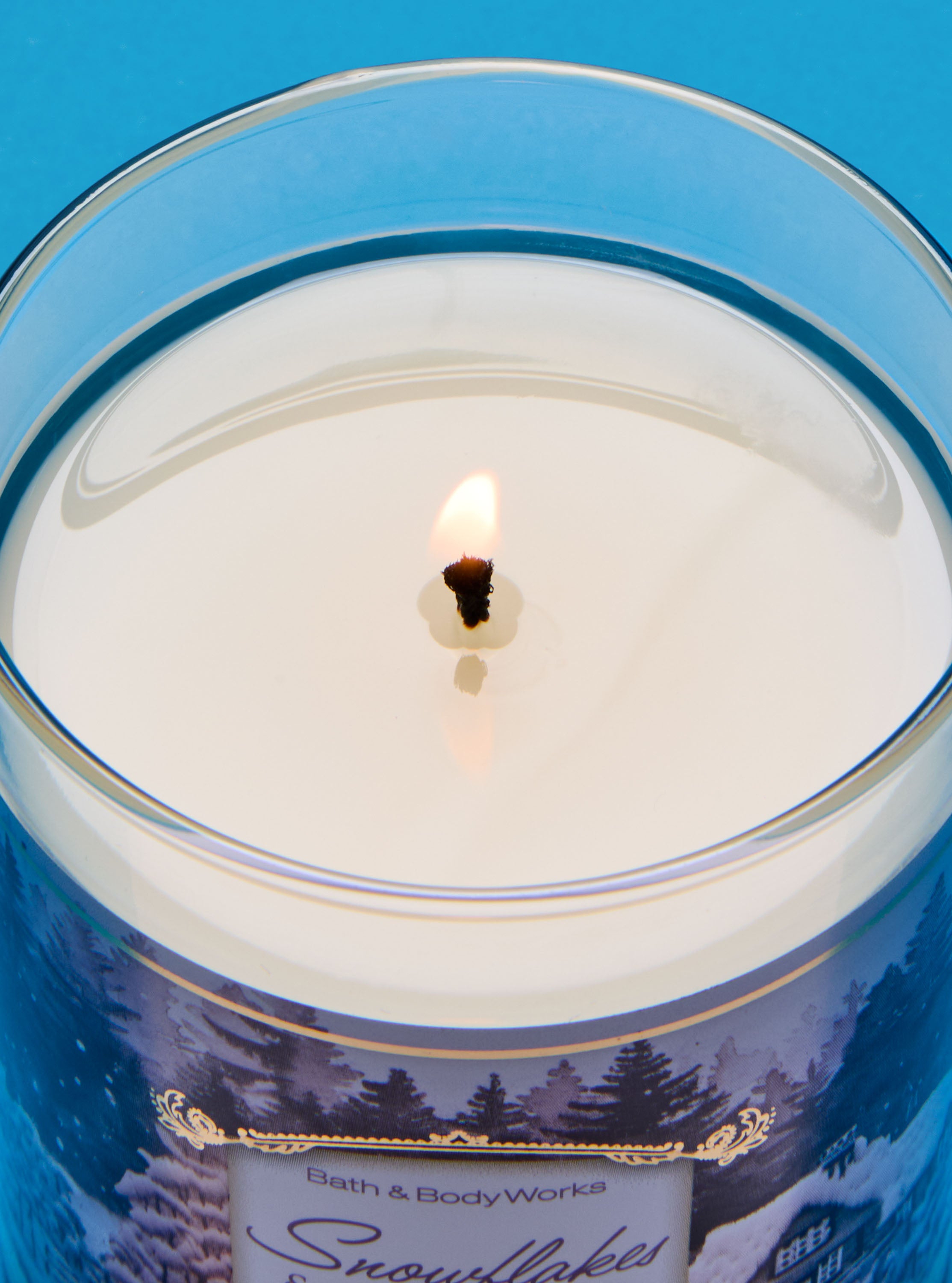 Snowflakes & Cashmere Single Wick Candle