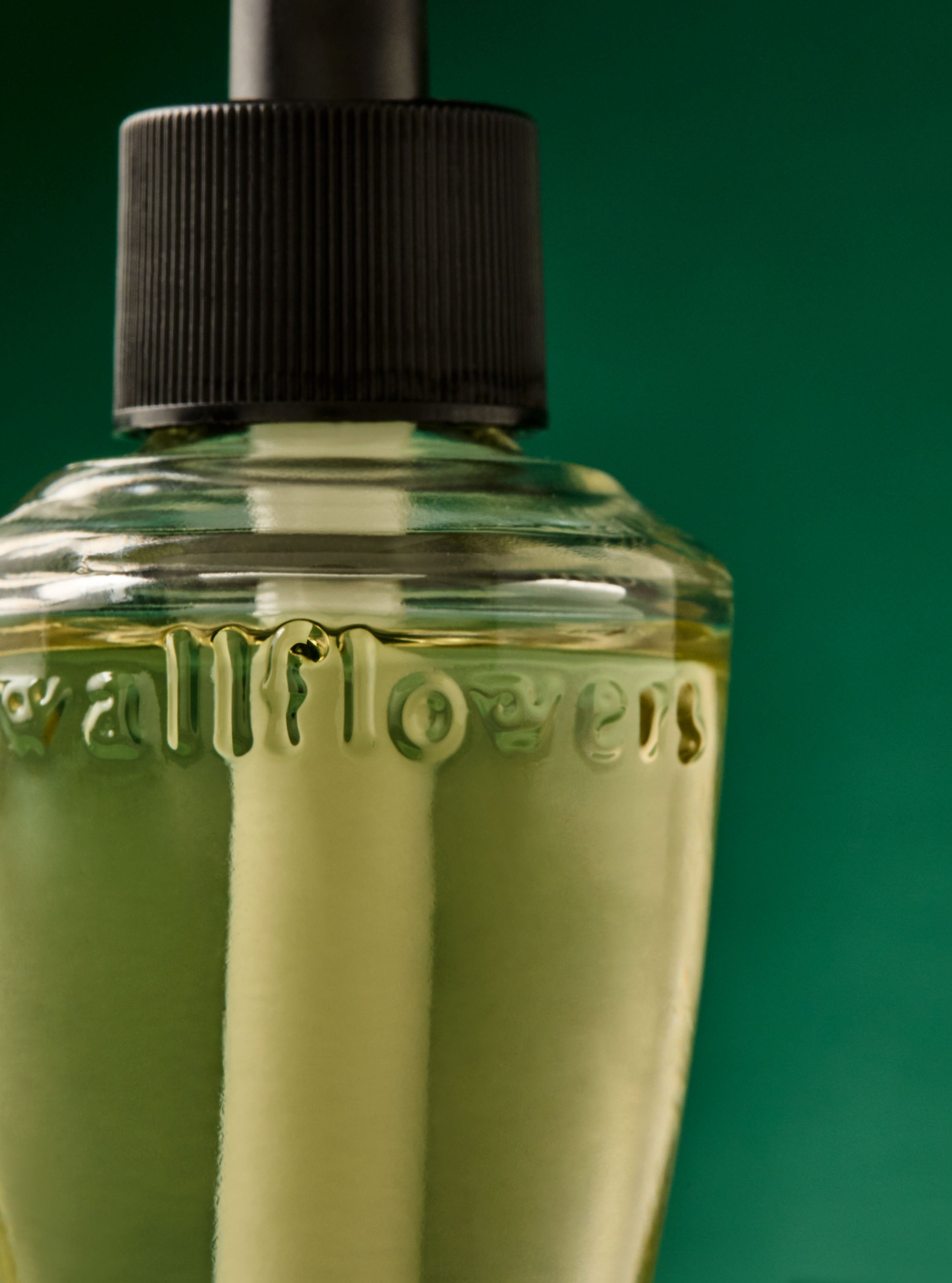 Under The Christmas Tree Wallflowers Fragrance Refill