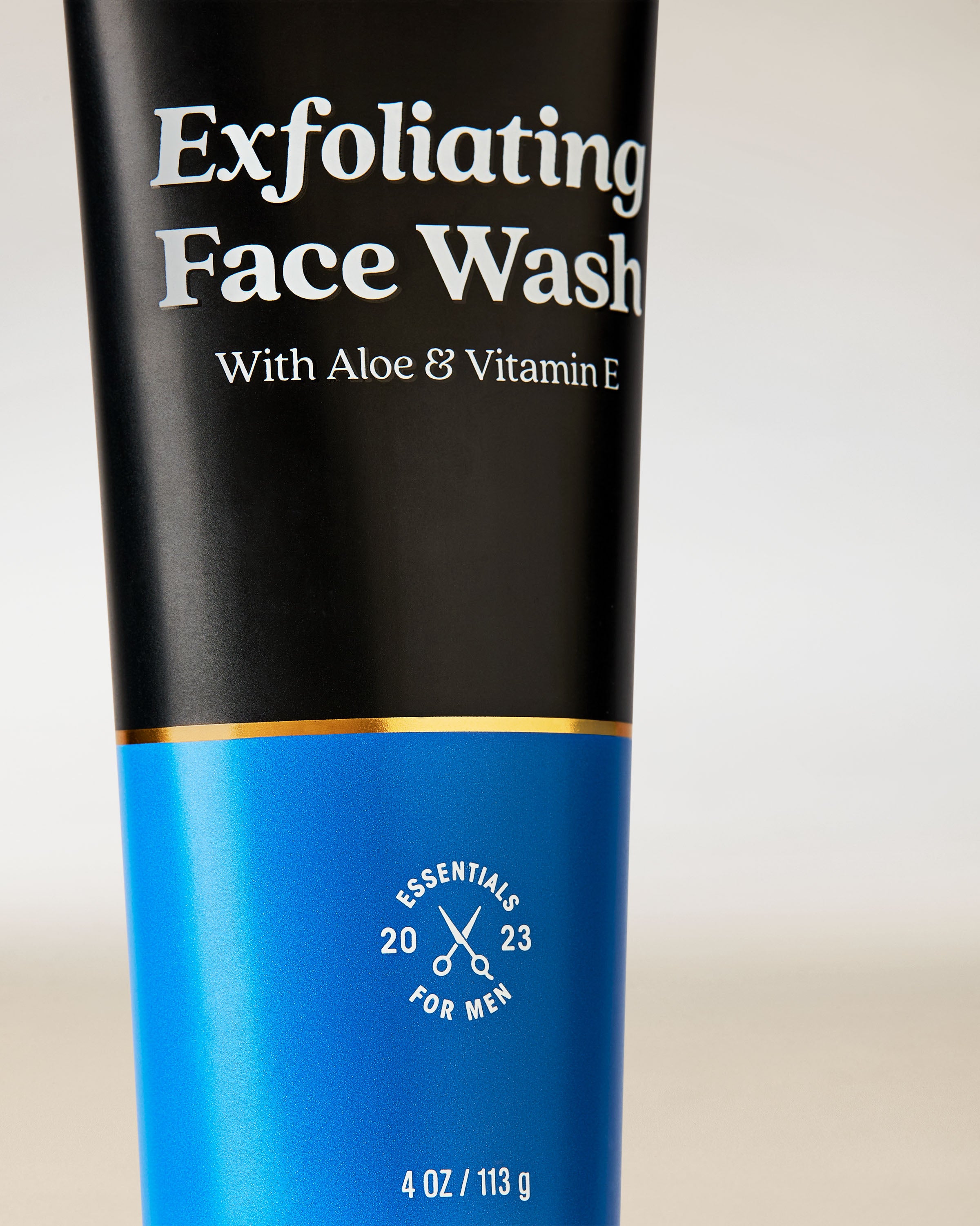 Exfoliating Face Wash Vitamin E & Aloe