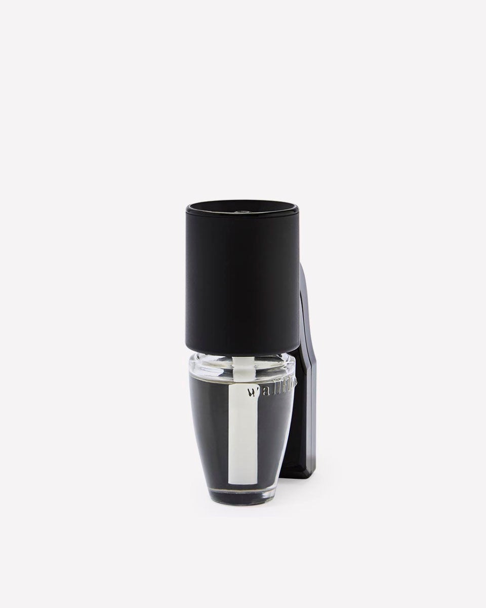 Black Scent Control™ Wallflowers Fragrance Plug | Bath