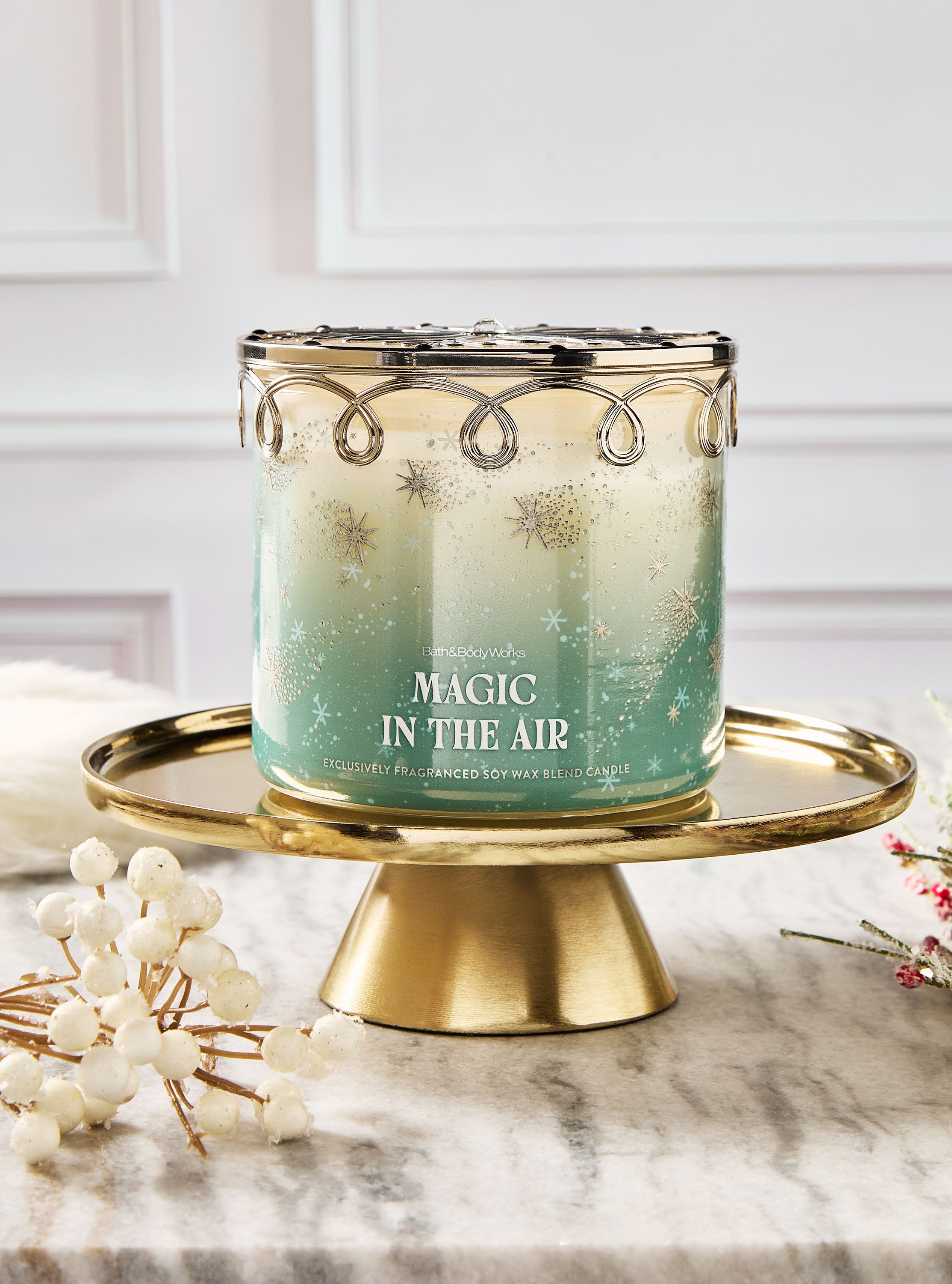 Magic In The Air 3-Wick Candle