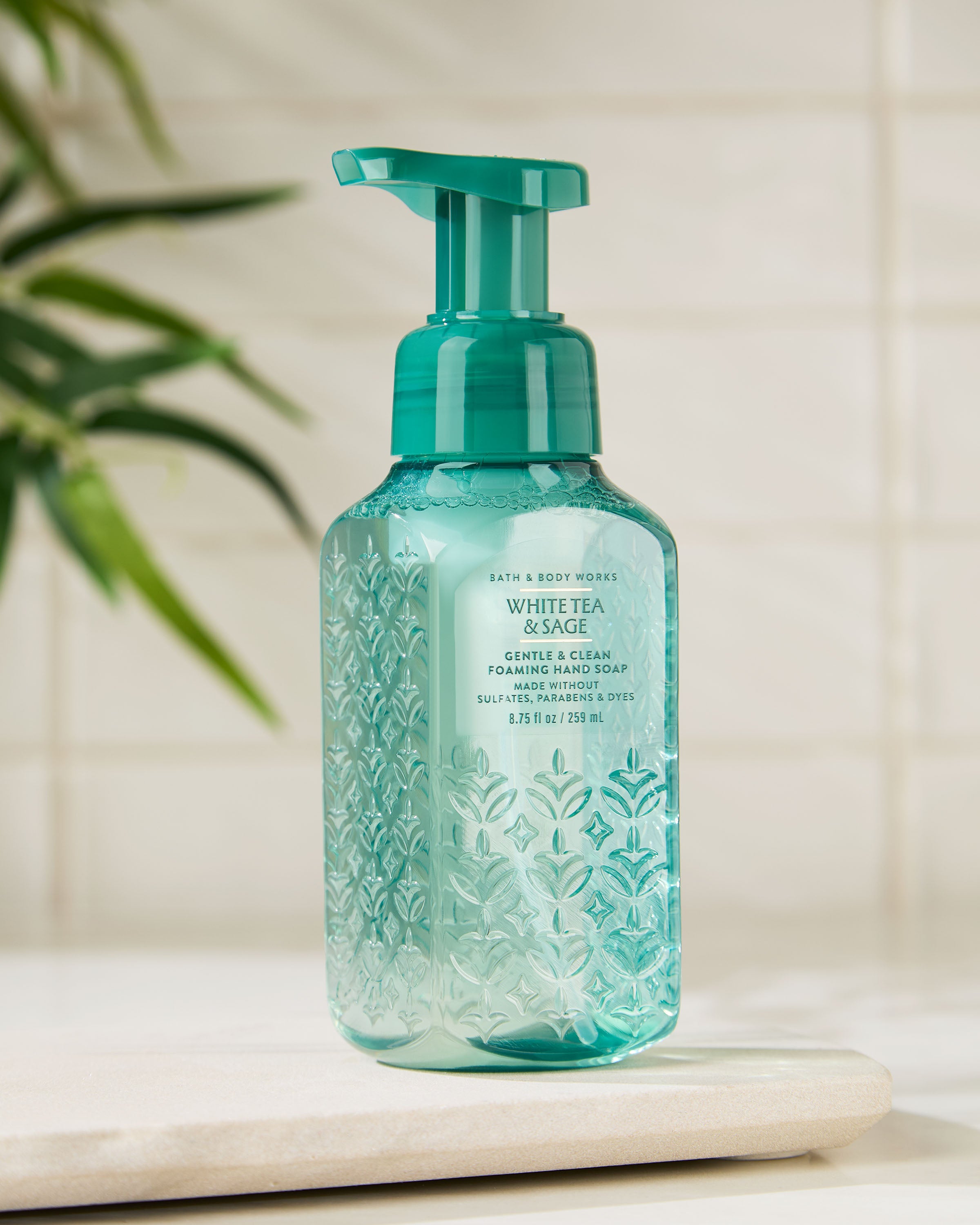 White Tea & Sage Gentle & Clean Foaming Hand Soap