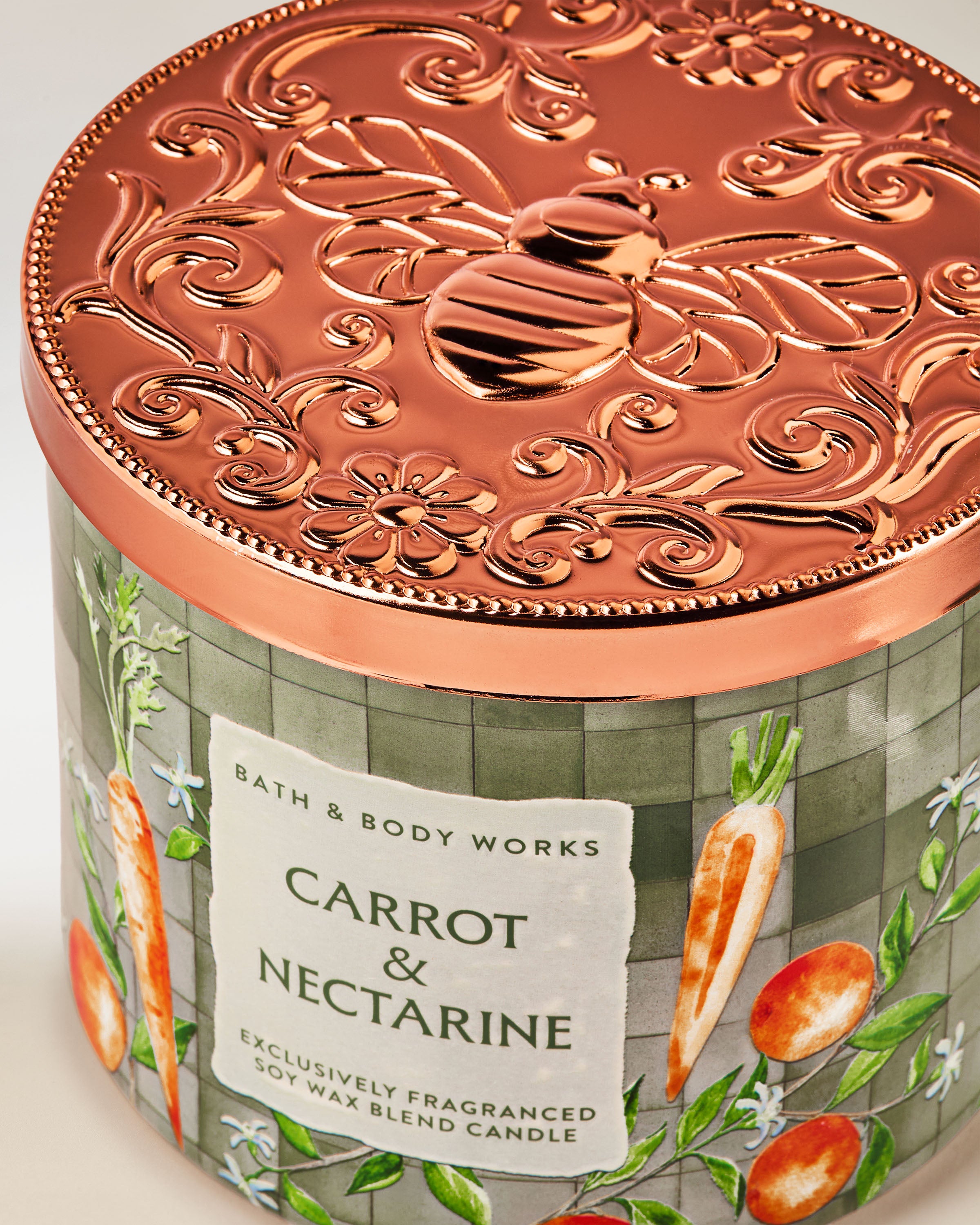 Carrot & Nectarine 3-Wick Candle